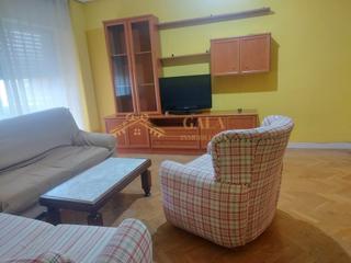Lloguer Pis a Ruta de la Plata. Alquiler piso 4 habitaciones estudiantes zona ruta de la plata c