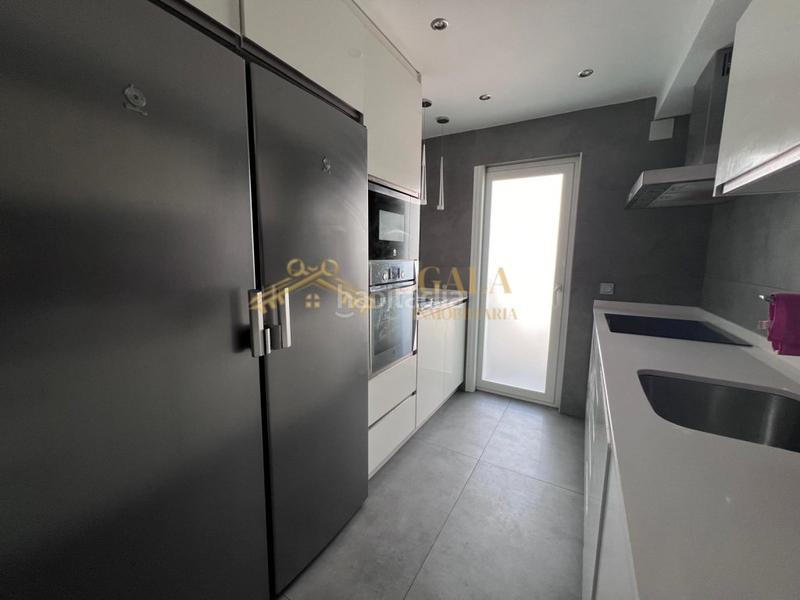 Foto 0b708b05-7a19-469b-872f-d28fcf2944ba. Alquiler piso alquiler piso 4 habitaciones zona Ruta de la Plata en Cáceres