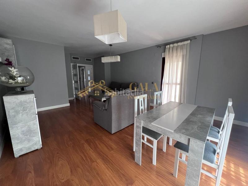 Foto 5ffb9c05-b2d1-43f1-8972-f65bfce10a1b. Location appartement avec parking dans Ruta de la Plata Cáceres