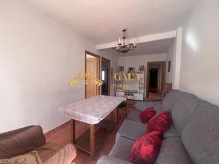Piso en Centro. Venta piso 4 habitaciones zona centro caceres