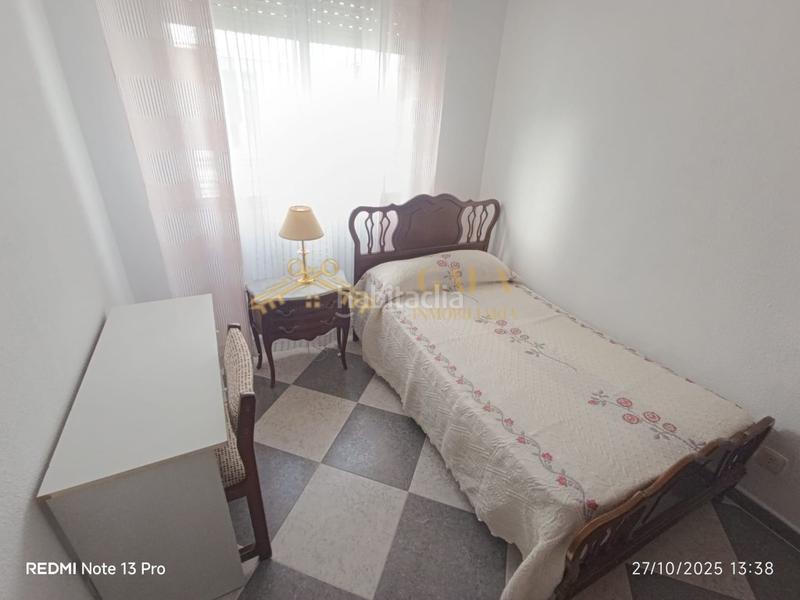 Foto 449a7ec5-2e46-413e-8540-1d58af3eba16. Rent flat with parking in Casco Antiguo Cáceres