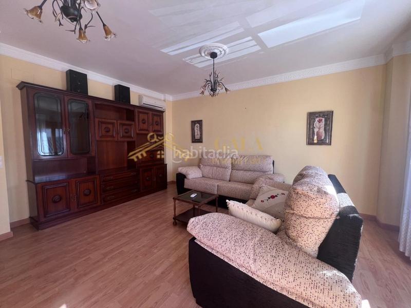 Foto 9f67d924-80ca-4c8c-a852-96d0a31f2965. Lloguer casa a Casar de Cáceres