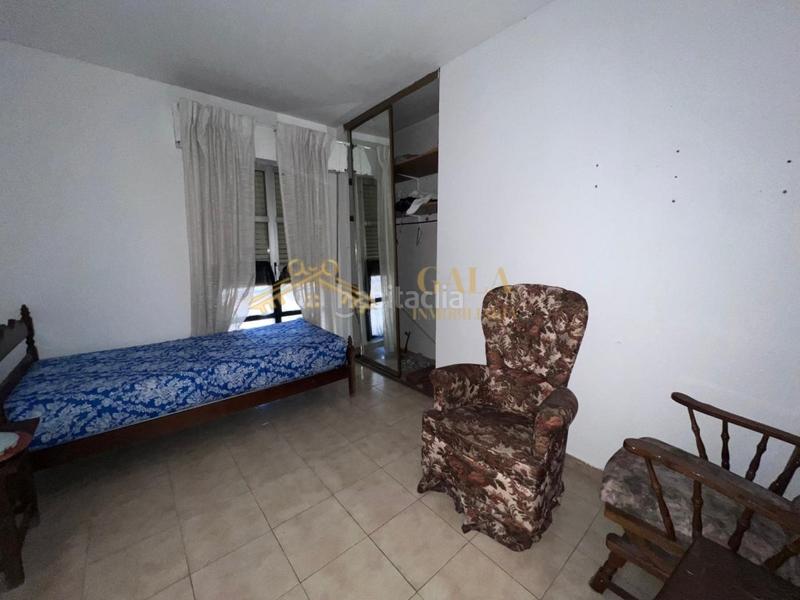 Foto 7ce121c1-de85-4768-8823-3e95f8fd67a4. Alquiler piso alquiler piso 4 dormitorios zona centro en Cáceres