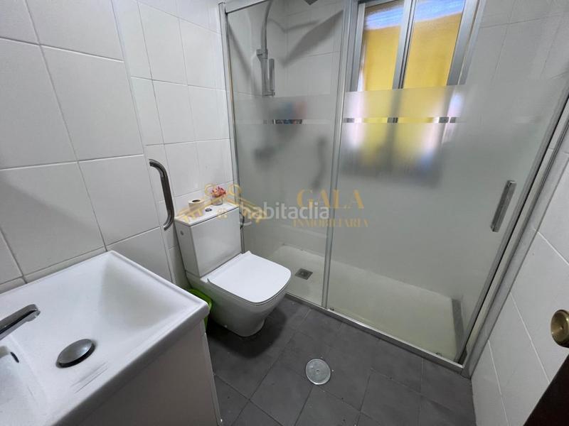 Foto 8fad3b9e-bc91-49f9-886f-ee1feff1910b. Alquiler piso alquiler piso 4 dormitorios zona centro en Cáceres