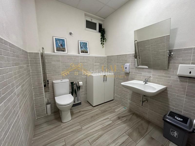 Foto e44b38ff-8d0d-4541-80ec-5db41a163edf. Lloguer local comercial a nuevo Cáceres Cáceres