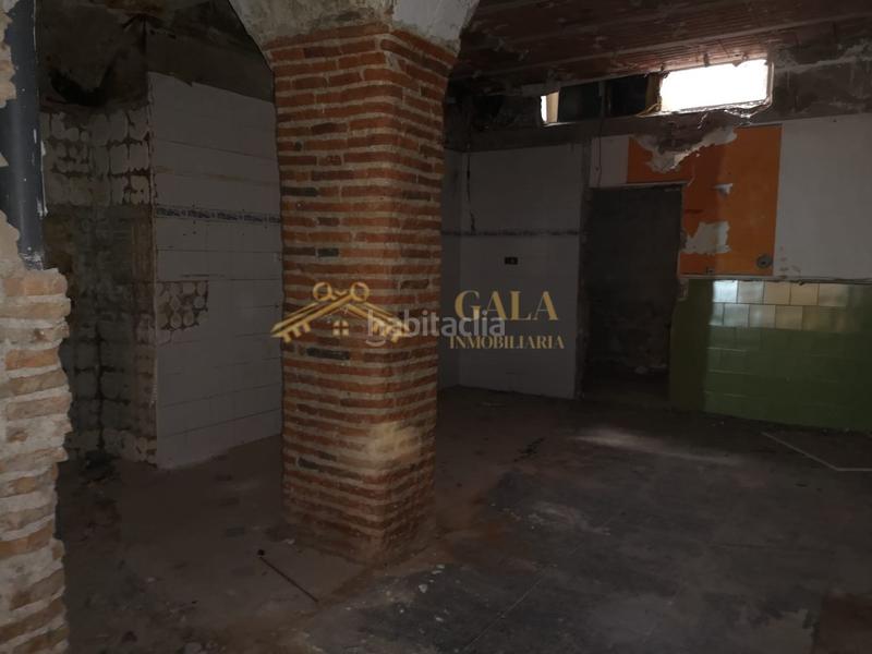 Foto facf268d-d2e3-41bd-8357-9d65633481ed. Affitto locale commerciale in Casco Antiguo Cáceres