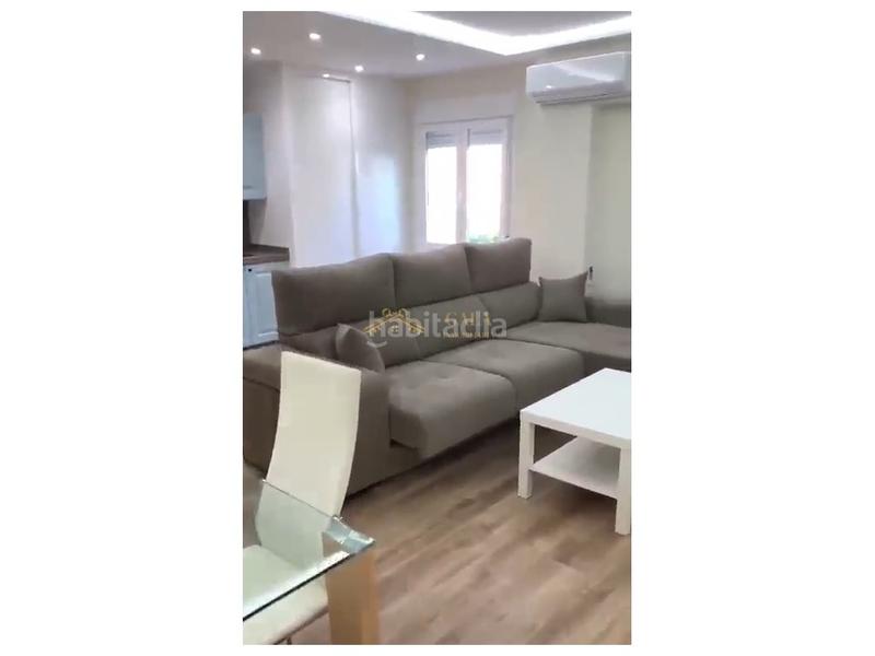 Foto f41c57e0-e4ad-45e0-af0f-f4486e7dcc05. Rent flat in Centro Cáceres