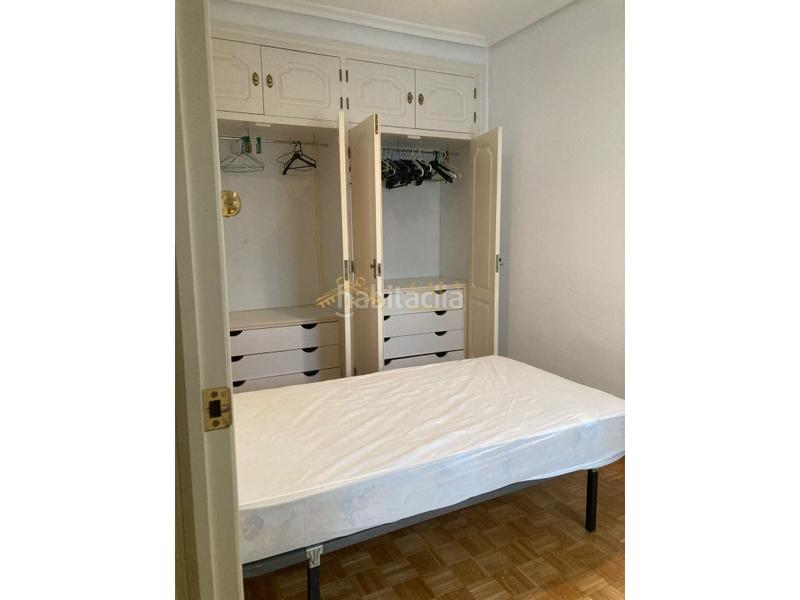 Foto 2539c1d9-eeb7-4285-b04e-c1888dfbc3dc. Miete etagenwohnung mit parking in Casco Antiguo Cáceres