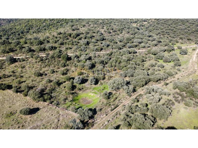 Foto a7b22259-f61a-482f-bf01-86e36bea7b47. Casa a Montánchez