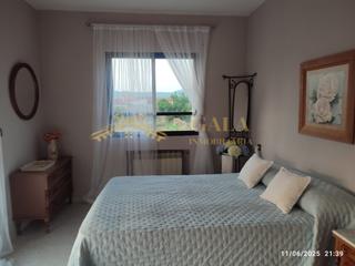 Casa a Villa del Campo. Venta casa 3 plantas en villa del campo caceres