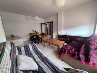 Lloguer Casa adossada a Montesol - Mejostilla. Alquiler adosado 4 habitaciones zona de caceres el viejo