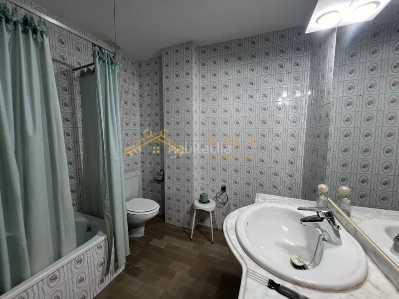 Foto 4715ce27-358b-49a3-8897-14377097038f. Etagenwohnung mit heizung parking in Centro Cáceres