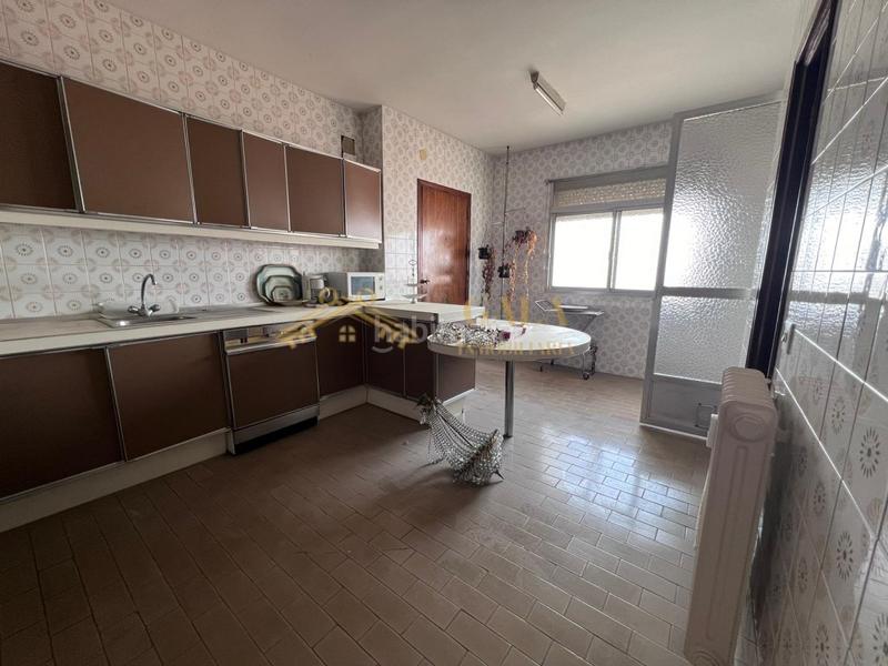 Foto a7e33857-60fa-4859-9be2-db333de52acf. Etagenwohnung mit heizung parking in Centro Cáceres