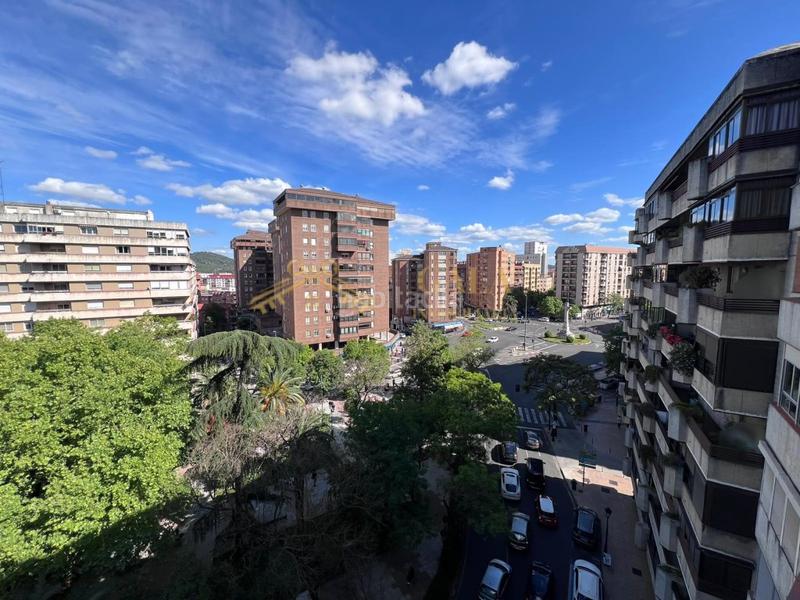 Foto aed680c1-fa76-4cfe-b0c3-a9235aa5a672. Etagenwohnung mit heizung parking in Centro Cáceres