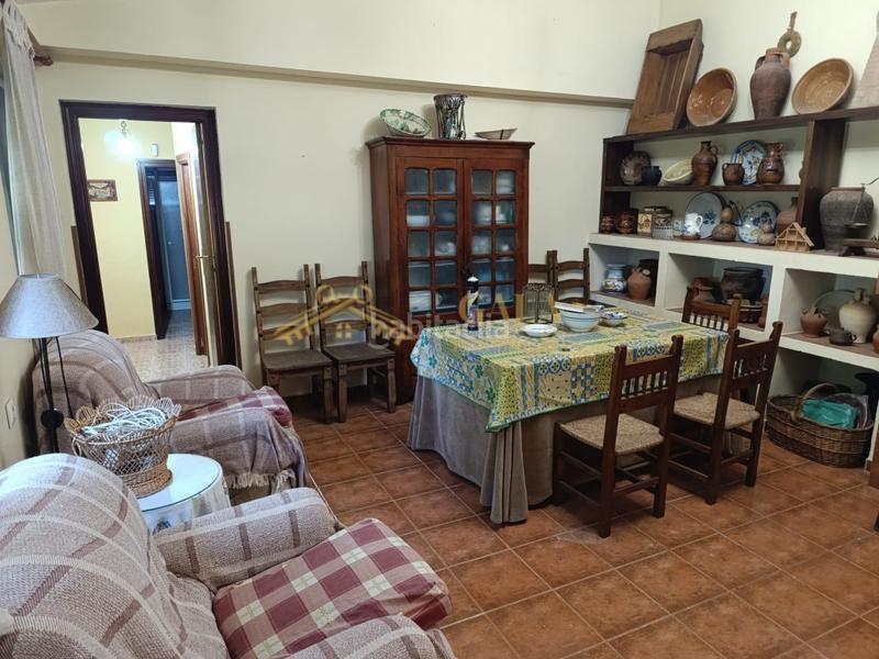 Foto 5d14ba03-f8d9-4bfe-a89b-8e8478328f09. Country house with parking in Campus Universitario Cáceres