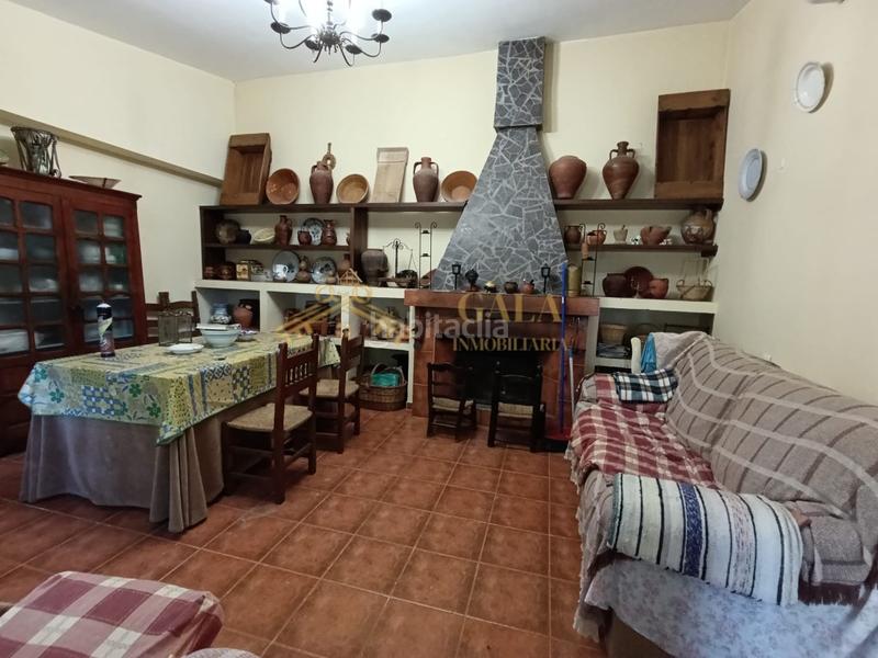 Foto 67f83ed5-2d7f-4602-86e9-2b91503176f0. Country house with parking in Campus Universitario Cáceres