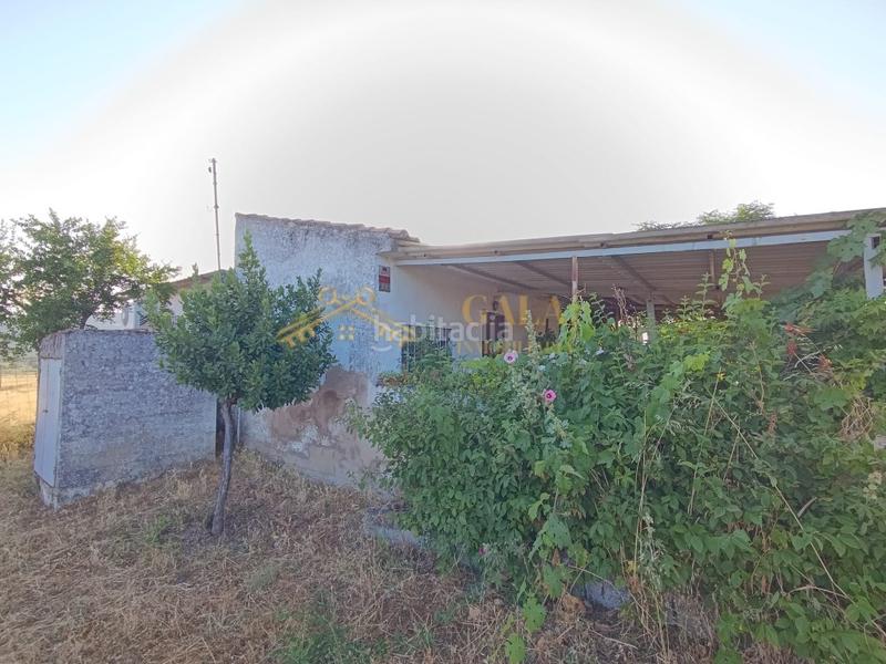 Foto 761f80a5-d4d6-4a83-8e4d-dd1d71debc99. Country house with parking in Campus Universitario Cáceres