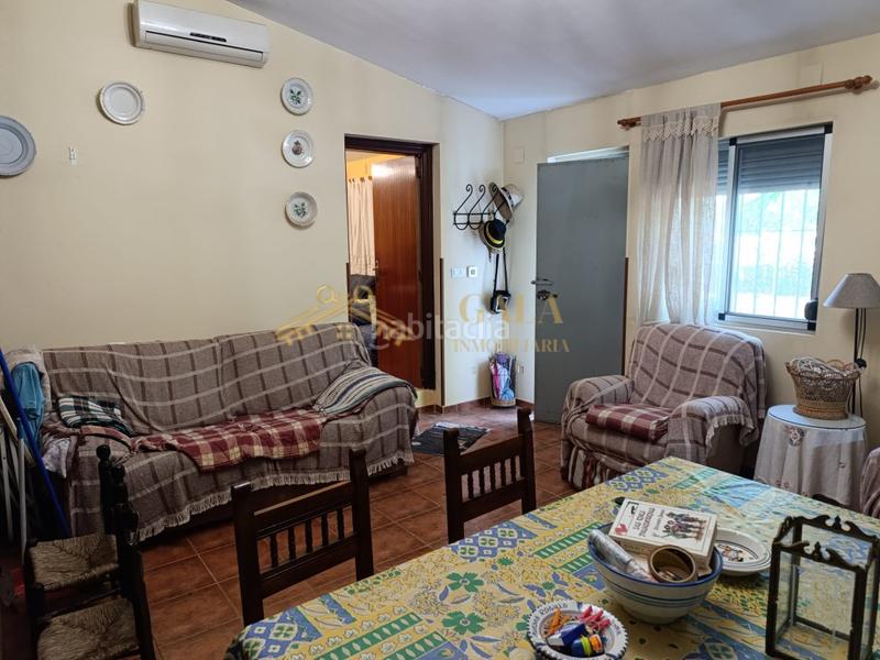 Foto 83a3b687-ade5-4c96-bec7-15db681f24db. Country house with parking in Campus Universitario Cáceres