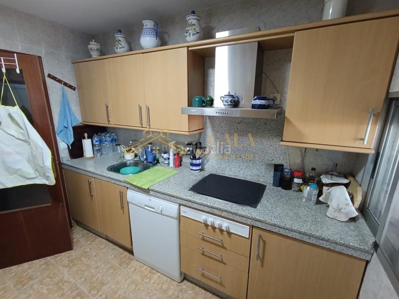 Foto c3f83506-7f54-48d0-9cc6-ae3c09c3f7f0. Country house with parking in Campus Universitario Cáceres