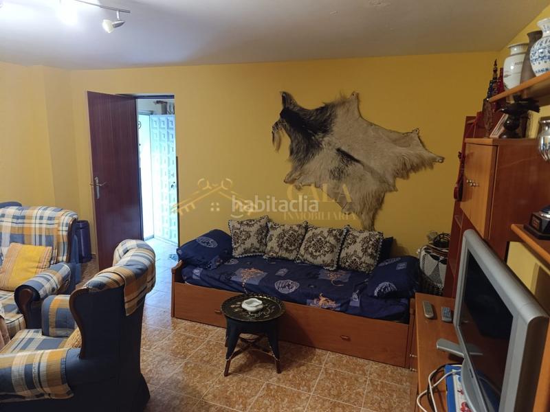 Foto ebde113f-a881-4eef-8743-9fd4500aaf85. Country house with parking in Campus Universitario Cáceres