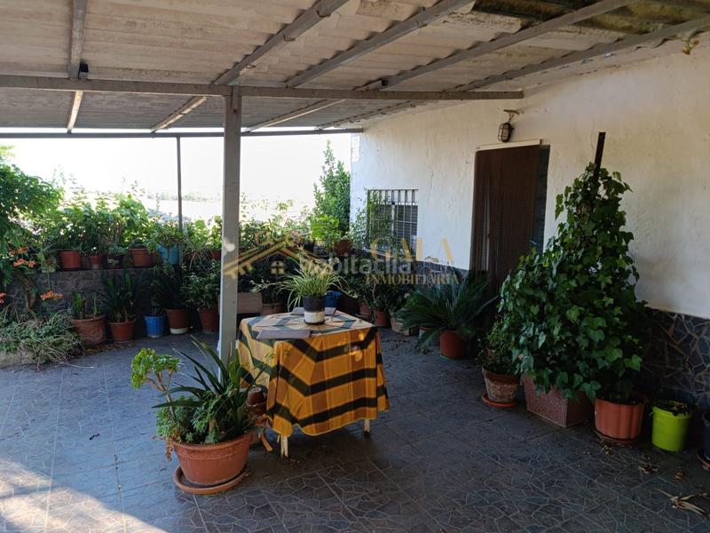 Foto fef46124-a1bf-407f-9bc5-2bf24fd88a1d. Country house with parking in Campus Universitario Cáceres