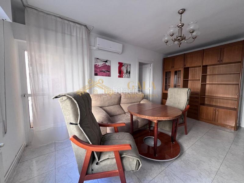 Foto 1ed8ea38-8e13-4db7-85be-eb7921acf4c4. Alquiler piso alquiler piso 4 habitaciones zona antonio hurtado en Cáceres