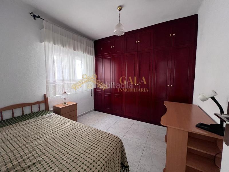 Foto cf00aeca-4178-4a57-9e37-c7a6c0a6162d. Alquiler piso alquiler piso 4 habitaciones zona antonio hurtado en Cáceres