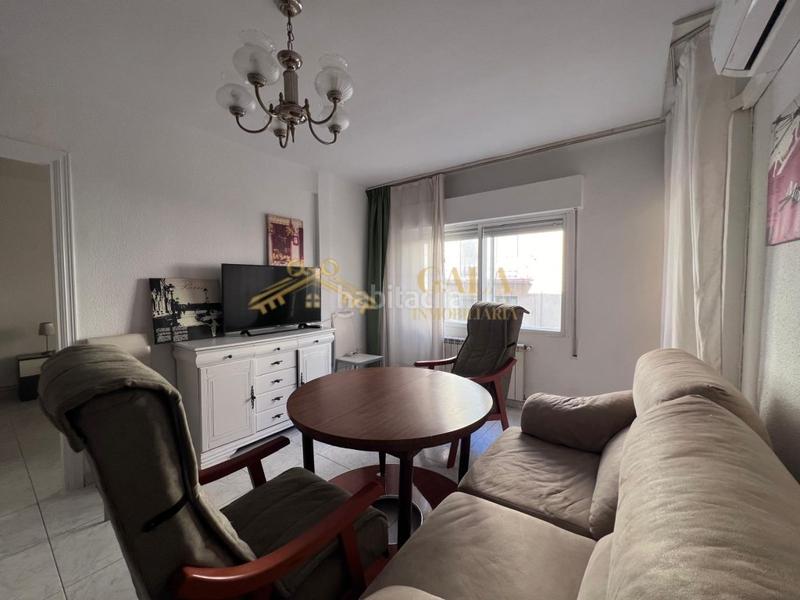 Foto ef11300c-0543-4a70-8bfb-5bf46434849c. Alquiler piso alquiler piso 4 habitaciones zona antonio hurtado en Cáceres