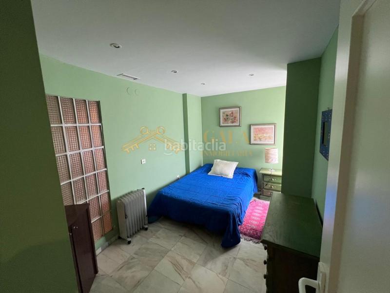 Foto 74f46eef-c412-46f1-8c42-c0202131a39b. Lloguer apartament amb aparcament a Centro Cáceres