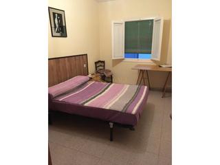 Lloguer Pis a Centro. Alquiler piso 3 habitaciones estudiantes zona centro cruz caidos