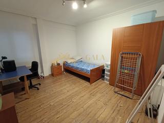 Lloguer Pis a Centro. Alquiler piso estudiantes 4 habitaciones zona antonio hurtado
