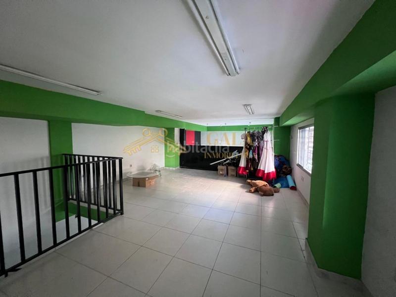 Foto 0d63061e-c2a7-40af-a2e6-6d9e8111d676. Location local commercial dans Centro Cáceres