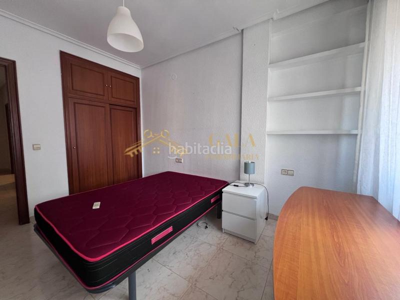 Foto 23c54e10-0c64-4149-8bfe-09c951da8354. Appartement dans Centro Cáceres