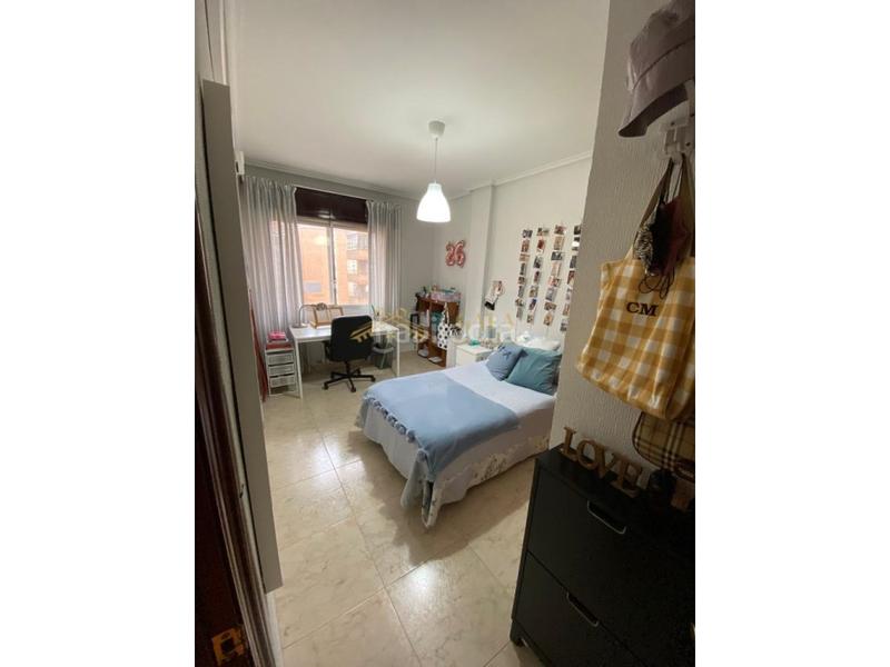 Foto 570af617-5ff8-4d38-82d6-d336d128d6bd. Appartamento in Centro Cáceres