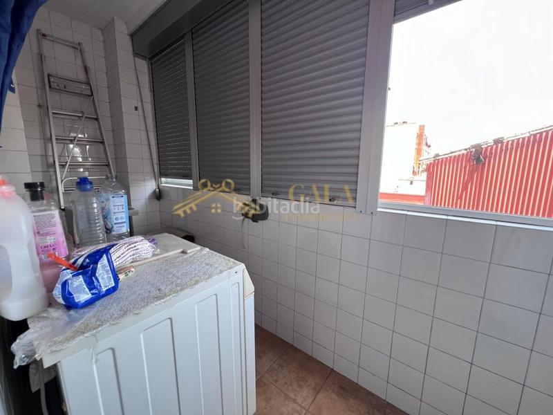 Foto aaf35659-1396-4adc-8e7b-2e3ecf8d6b60. Appartement dans Centro Cáceres
