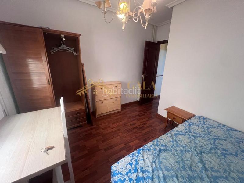 Foto 1220c11d-6b98-4a79-818e-ab9d428c39e2. Piso venta piso 4 habitaciones zona Centro gala inmobiliaria en Cáceres