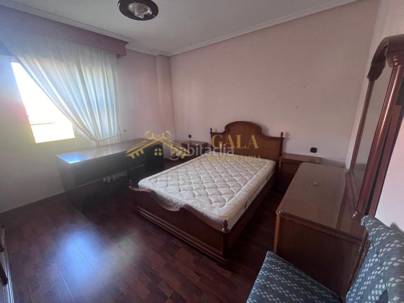 Foto 4c51fc97-b345-40be-a50a-ab27cf68c612. Piso venta piso 4 habitaciones zona Centro gala inmobiliaria en Cáceres