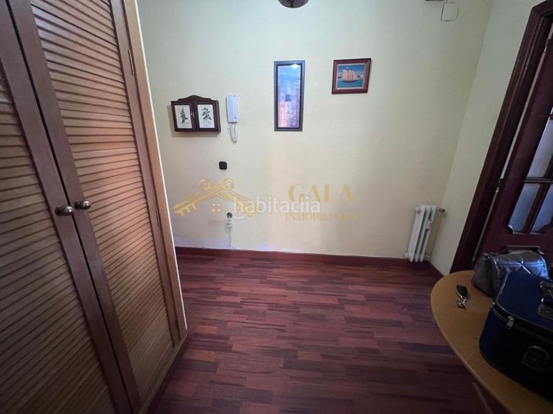 Foto d35525d4-f508-47c3-8e36-d01b6e8aba1a. Piso venta piso 4 habitaciones zona Centro gala inmobiliaria en Cáceres