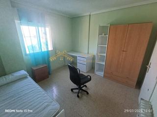 Lloguer Pis a Centro. Alquiler piso 3 habitaciones zona peru