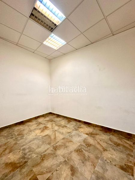 Foto 56308fbc-9baf-45e0-a8d5-e7f4dec096ce. Local comercial a El Carmen Murcia