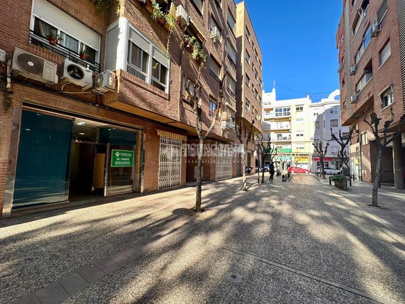 Foto cbfa5fc2-f7be-41e7-b97f-40157a1264c2. Local comercial a El Carmen Murcia