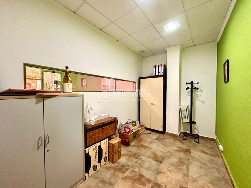 Foto d42f47b3-83f7-49f0-a8ca-afe033eb9f6f. Local comercial a El Carmen Murcia