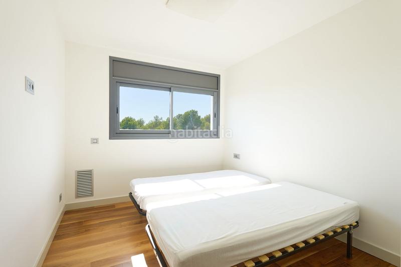 Foto b70edd4f-040b-4bf2-9f23-574db3ac42fc. Etagenwohnung mit heizung parking pool in Can Pei Sitges