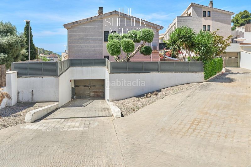 Foto 24a0a458-a1e0-4af9-a380-68b41ac63f4a. Casa adossada amb calefacció aparcament piscina a Sitges