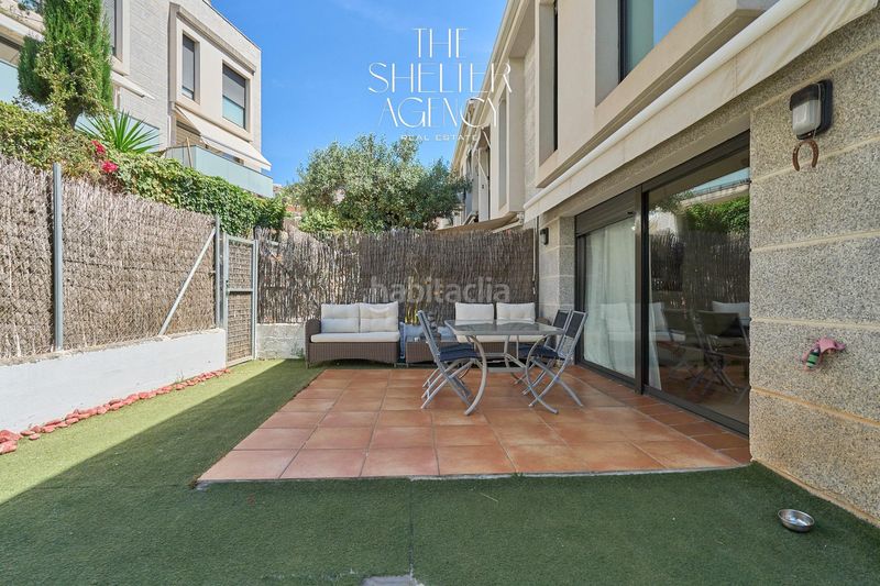 Foto 5d0dd385-a14e-4875-adf2-dbbbdae54d80. Casa adossada amb calefacció aparcament piscina a Sitges