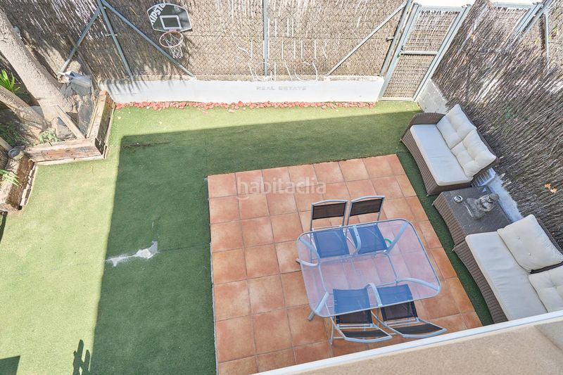 Foto 9f2e09bb-9b0c-457f-a6ec-0f9e5d5db107. Casa adossada amb calefacció aparcament piscina a Sitges
