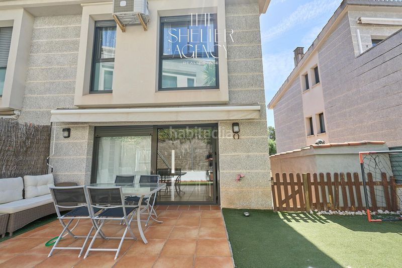 Foto cca2cfb5-2d96-481d-9a75-6dc6bb34693d. Casa adossada amb calefacció aparcament piscina a Sitges