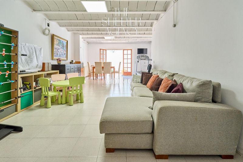 Foto b5042b2a-00a7-4776-8b22-82fb98d89a95. Casa aparellada amb calefacció aparcament a Centre Sant Pere de Ribes
