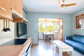 Estudi  Carrer de sant crispí. Luz, calma y todo cerca: estudio listo para vivir en sitges