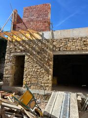 Doppelhaus in Barrio san miguel 9. Casa en obras con parcela y inumeras posibilidades